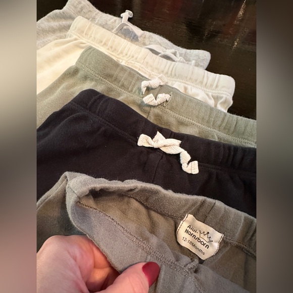 Gap + Awesome Sweatpants - Picture 5 of 6